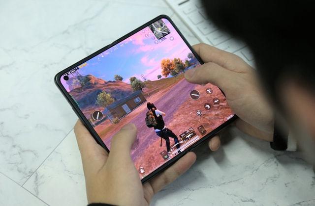 和平精英辅助【哪吒容器直装】全图透视 观战透视 增加爆率 锁死自瞄 掩体漏打 物资显示